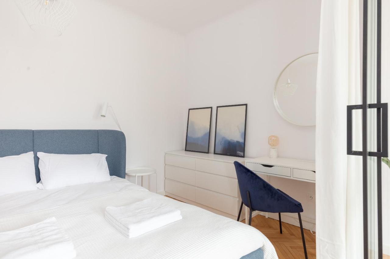 Designer Apartment In The Central Varsó Kültér fotó