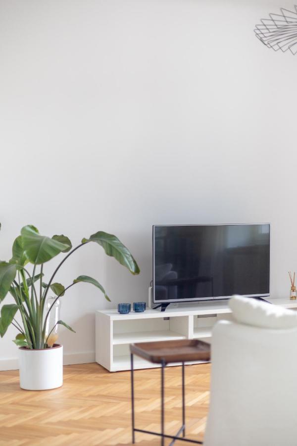 Designer Apartment In The Central Varsó Kültér fotó